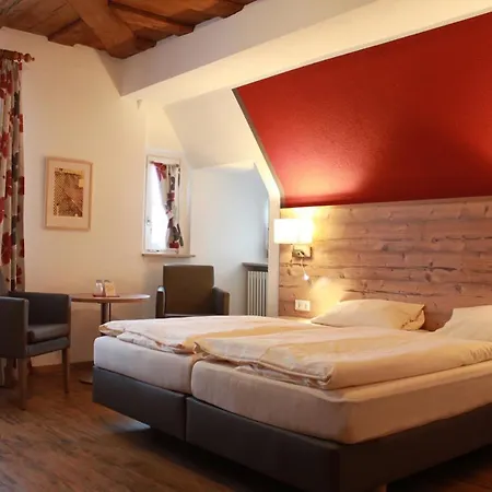 Alte Nagelschmiede Hotel *
